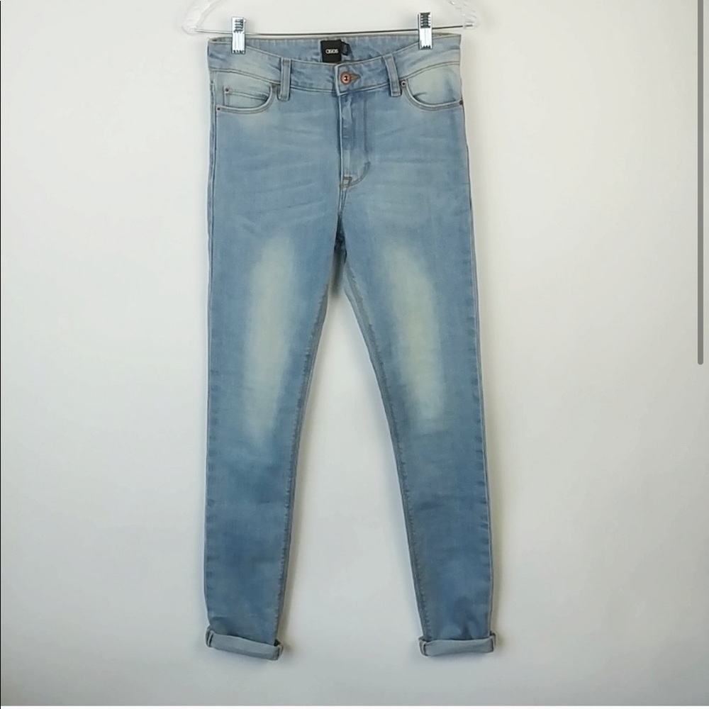 ASOS high wasted light-wash jeans size 28